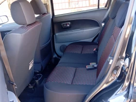 Daihatsu Sirion 1.5-I-КЛИМАТРОНИК, снимка 13