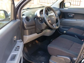 Daihatsu Sirion 1.5-I-КЛИМАТРОНИК, снимка 9