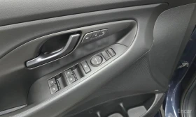 Hyundai I30 * N-Line* 1.6 TURBO* ПОДГРЕВ* ОБДУХВАНЕ* КАМЕРА* , снимка 15