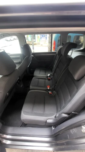VW Touran 1.6TDI 7DSG - 7925 € / 15499.95 лв. - 24856679 6