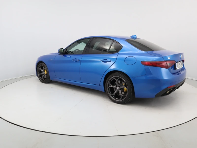 Alfa Romeo Giulia, снимка 8 - Автомобили и джипове - 47451780