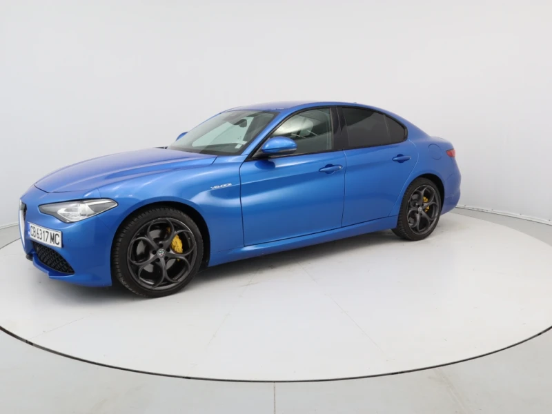 Alfa Romeo Giulia, снимка 1 - Автомобили и джипове - 47451780