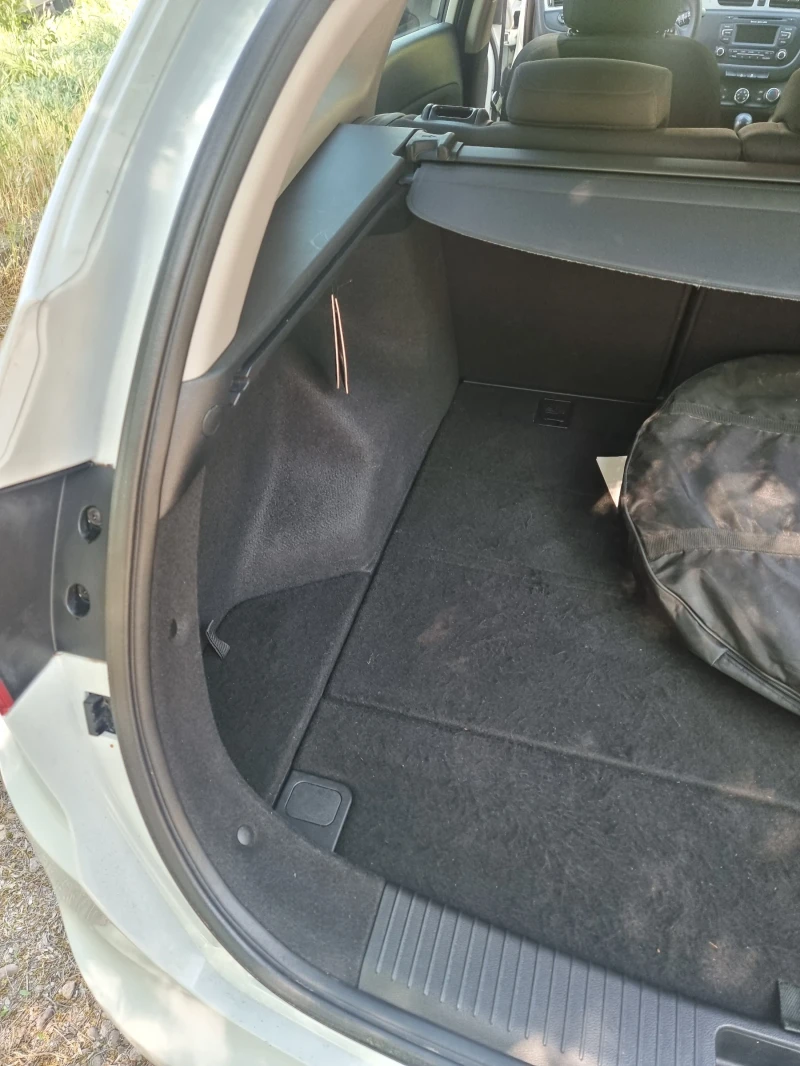 Kia Ceed, снимка 8 - Автомобили и джипове - 52200974