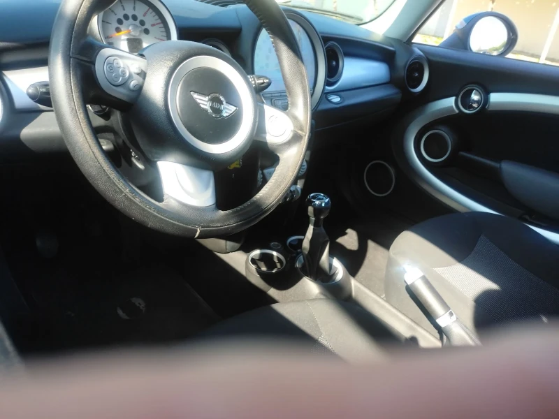 Mini Cooper 1.6 TD 109 p.s., снимка 7 - Автомобили и джипове - 50940760