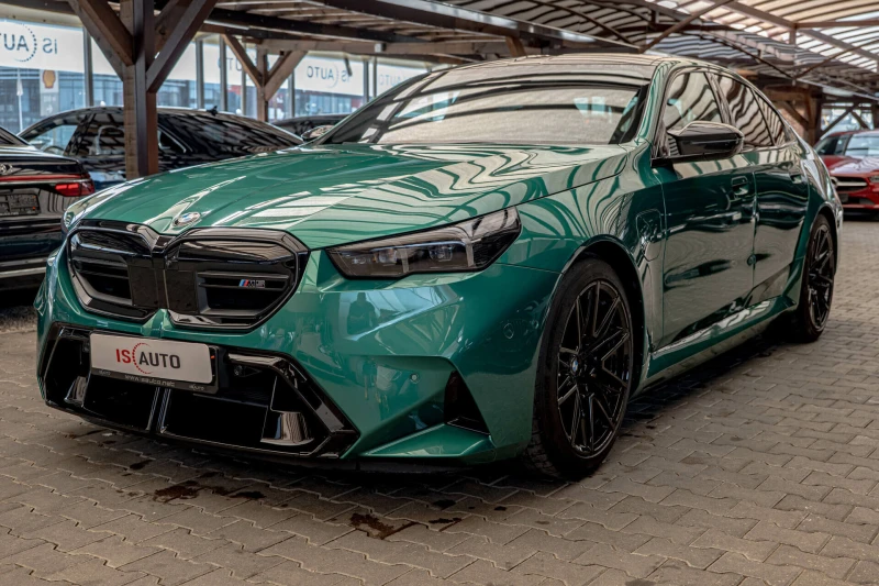 BMW M5 4.4 V8 Hybrid/Керамика/Bower&Wilkins/HuD/Обдухване