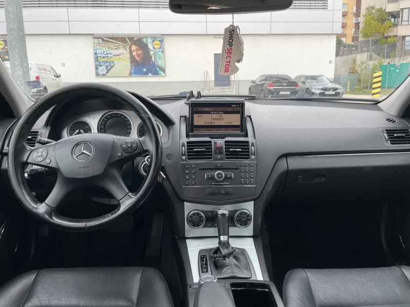 Mercedes-Benz C 280 Avangarde, снимка 8 - Автомобили и джипове - 52942731