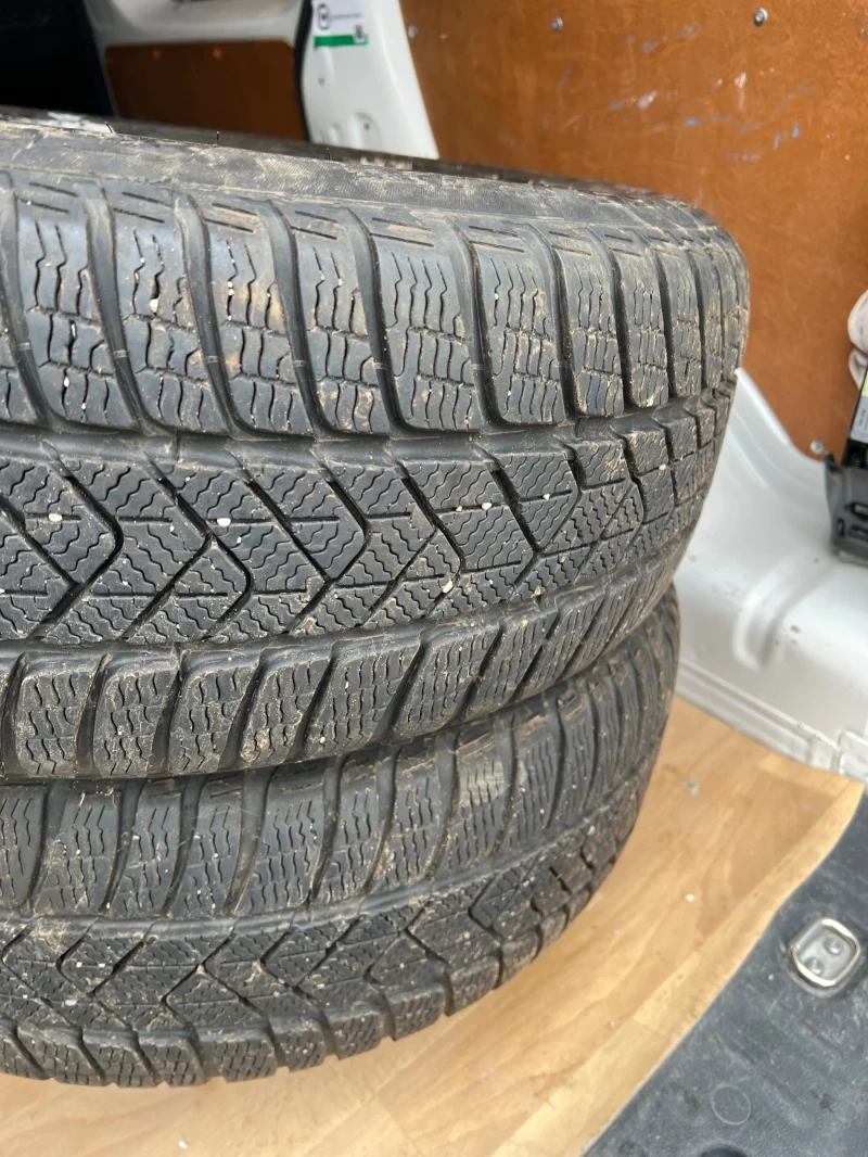 BMW 520 Efficient dinamics , снимка 11 - Автомобили и джипове - 52375164