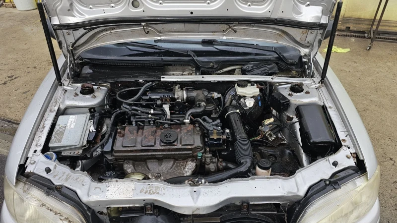 Peugeot 106, снимка 4 - Автомобили и джипове - 53233106