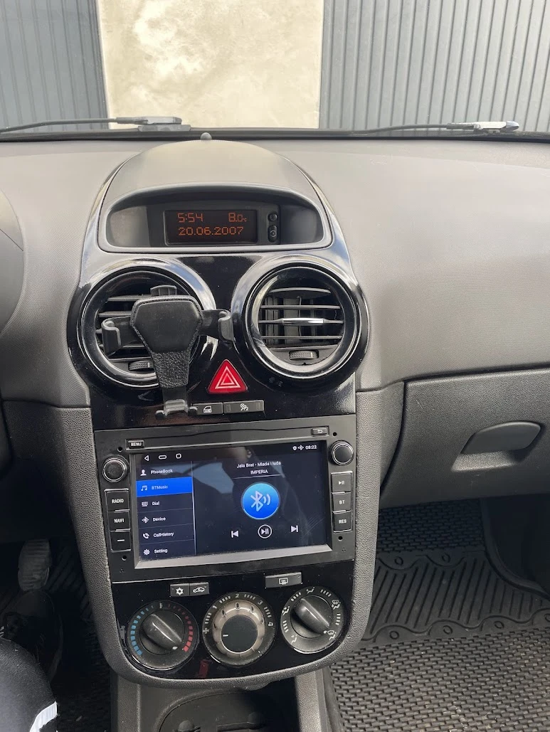 Opel Corsa, снимка 9 - Автомобили и джипове - 48783859