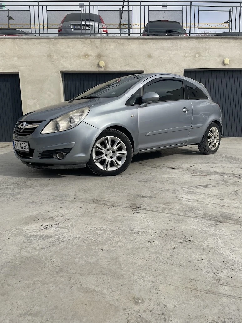 Opel Corsa, снимка 1 - Автомобили и джипове - 48783859