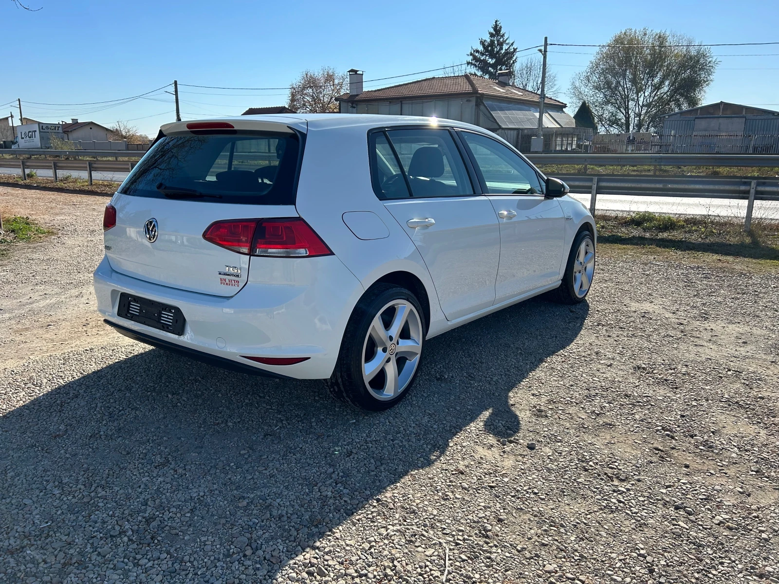 VW Golf 1.4 TGI 110k.c. EURO 6B - изображение 5