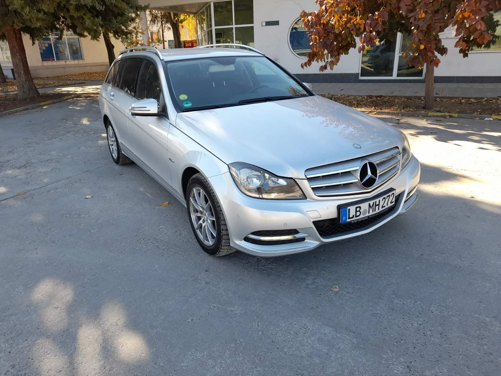 Mercedes-Benz C 200  - изображение 2