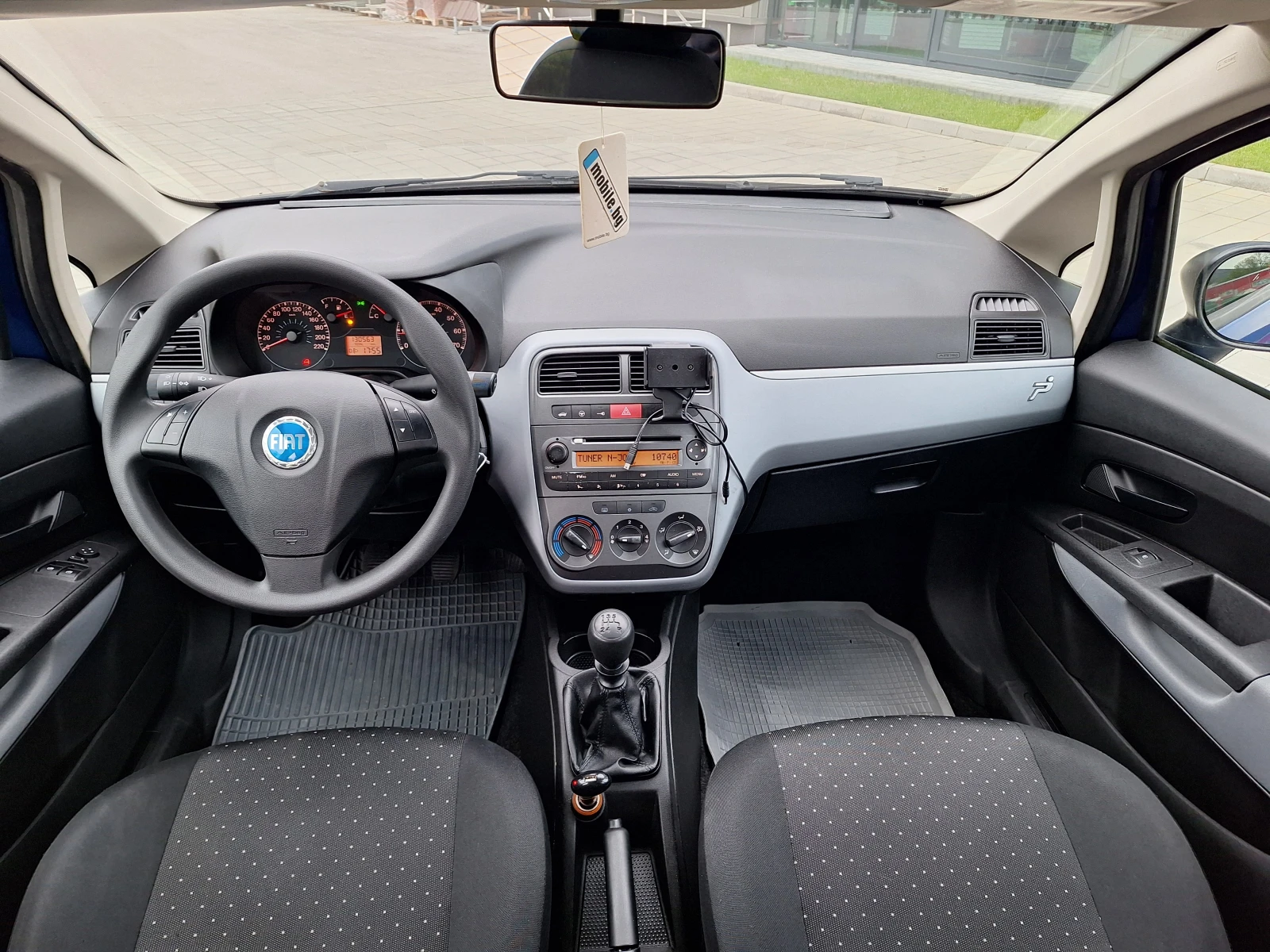 Fiat Punto 1.4i  | Mobile.bg   13