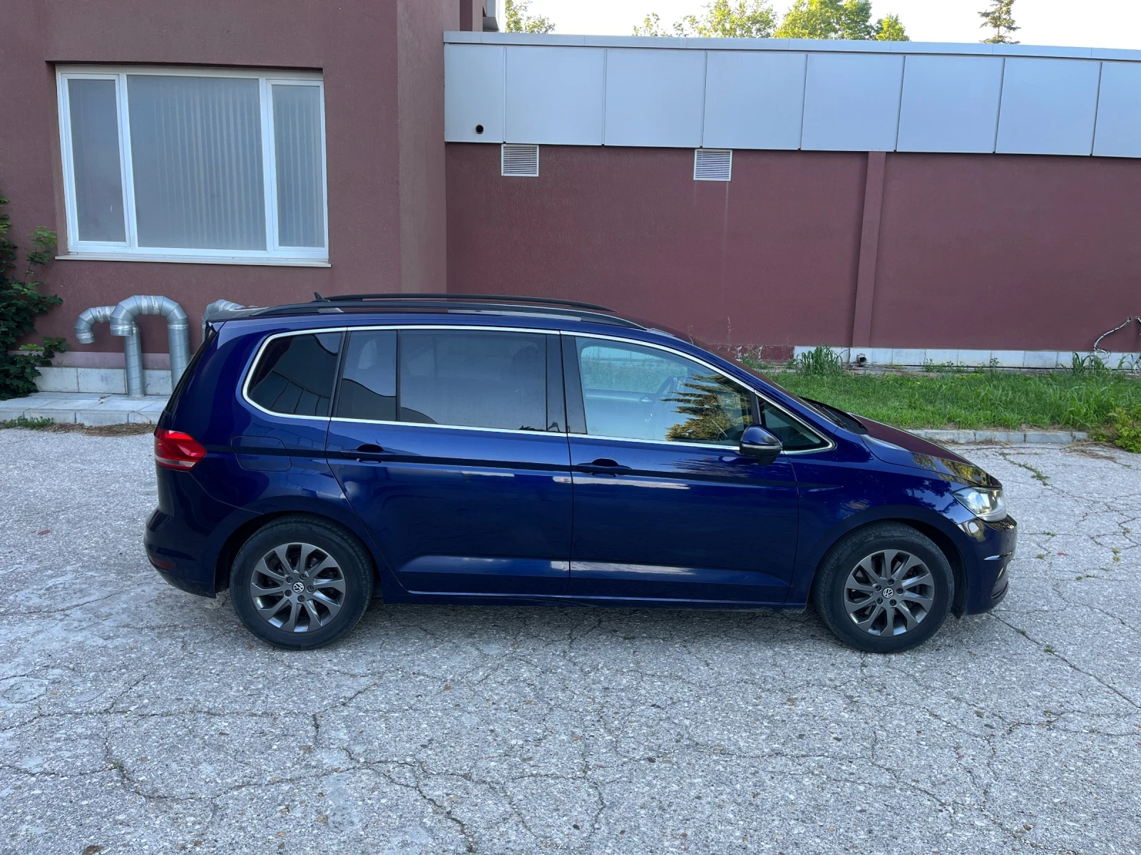 VW Touran 1.6 - изображение 4