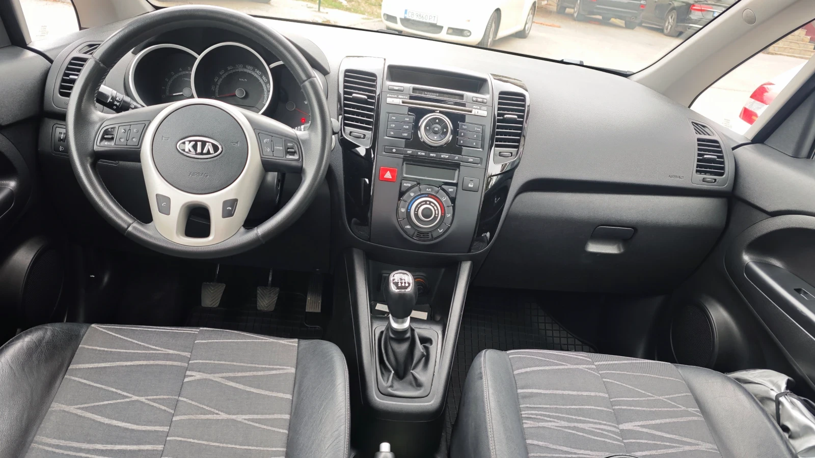 Kia Venga 1.6, 116кс - изображение 7