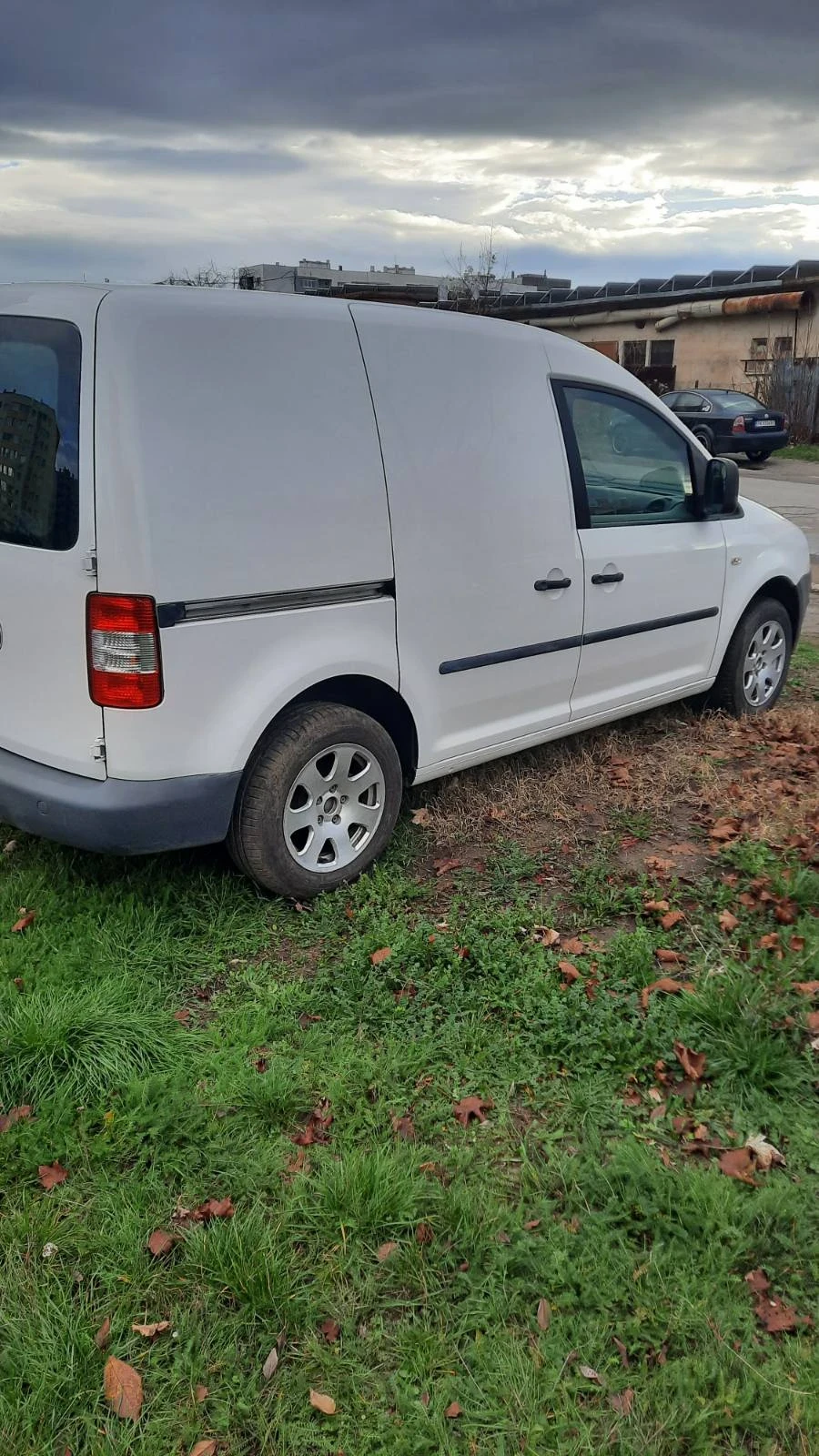 VW Caddy 1.9TDI - изображение 7