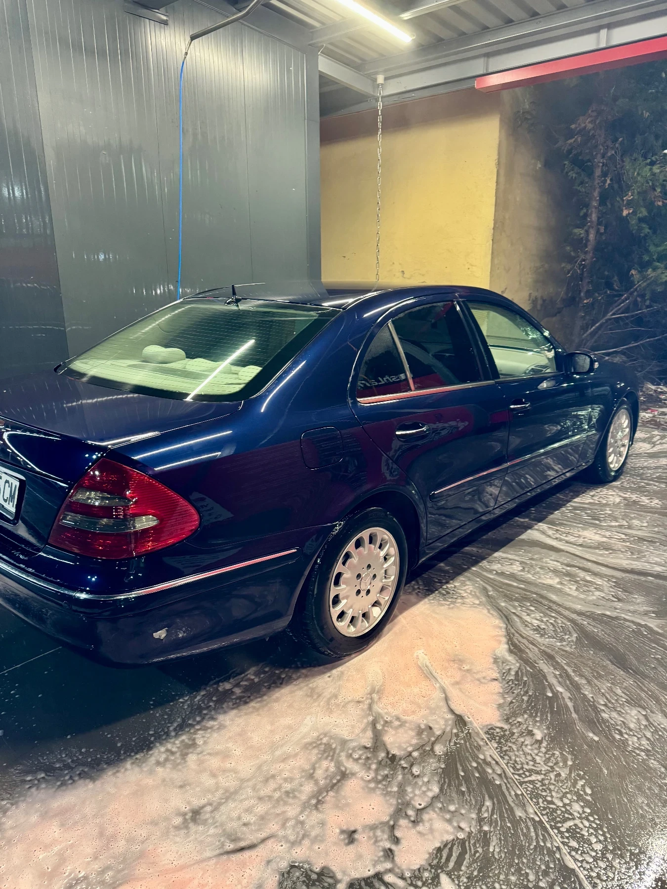 Mercedes-Benz E 270  - изображение 3