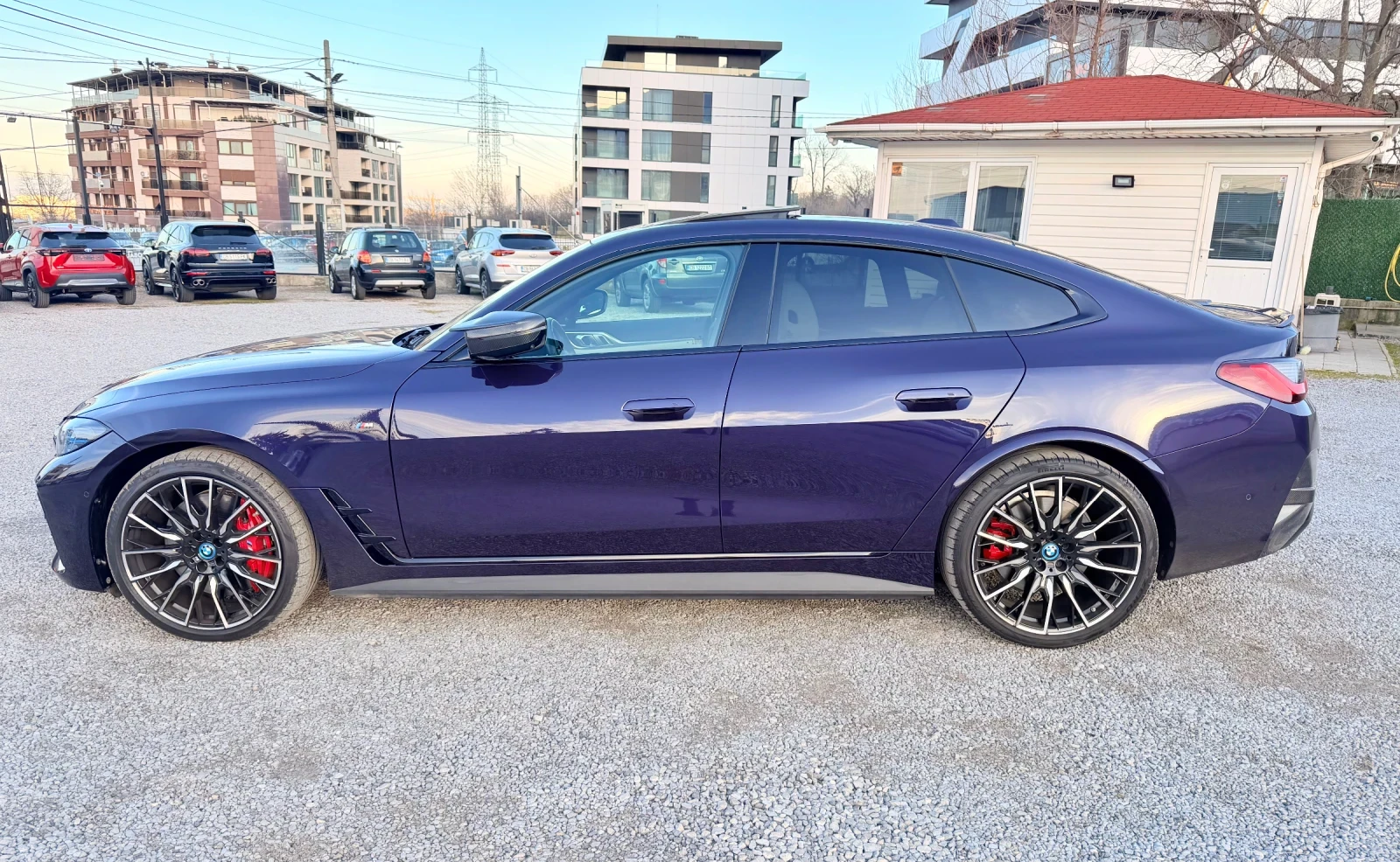 BMW i4 M50 xDrive-M-SPORT PRO INDIVIDUL-CARBON -ГАРАНЦИЯ, снимка 2 - Автомобили и джипове - 53738475