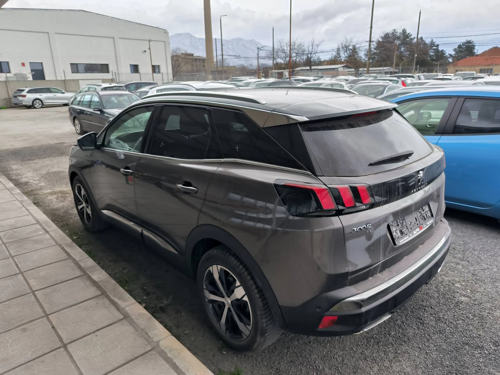 Peugeot 3008 1.5d-Navi-Automat-Kamera-Euro-6D-Keyless, снимка 4 - Автомобили и джипове - 53822694