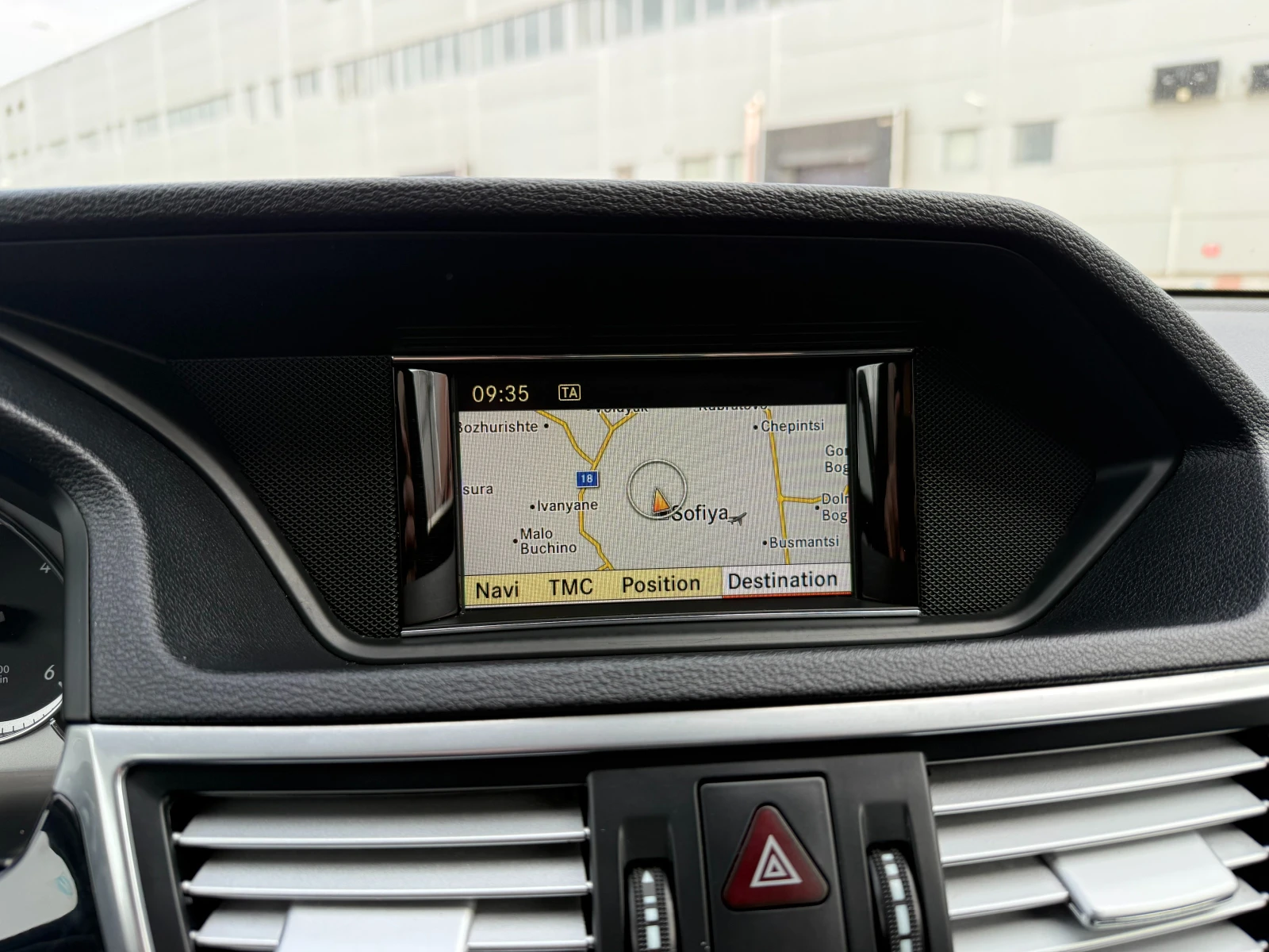 Mercedes-Benz E 350, снимка 14 - Автомобили и джипове - 54202180