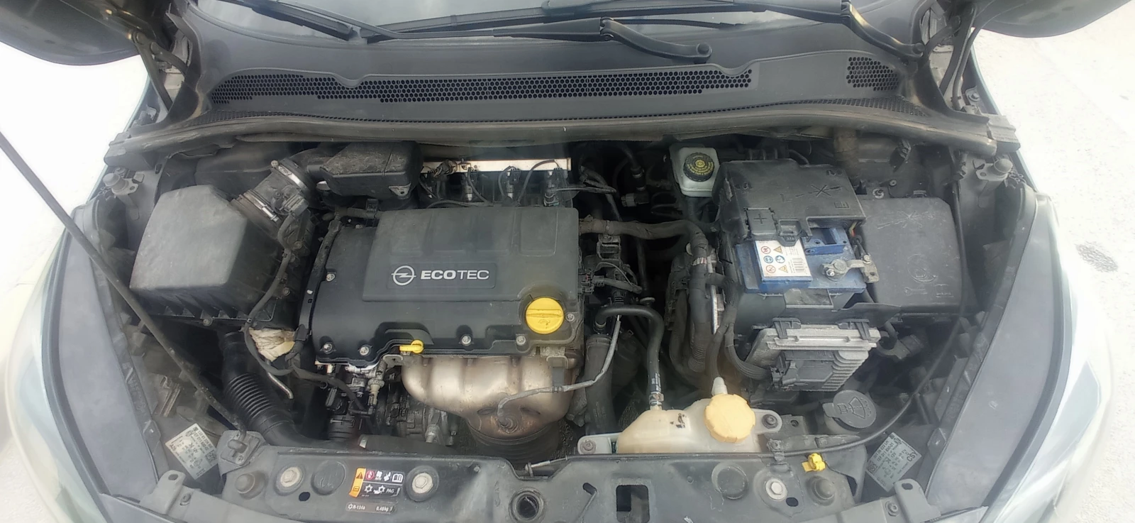 Opel Corsa Е.1.4/90кс Без Турбо* , снимка 17 - Автомобили и джипове - 54317813