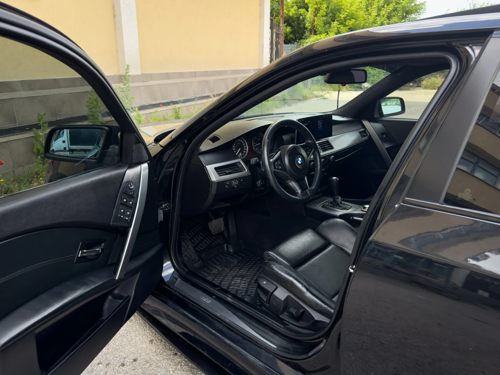 BMW 535 = М-ПАКЕТ= АНДРОИД 10.25 = , снимка 10 - Автомобили и джипове - 54723516