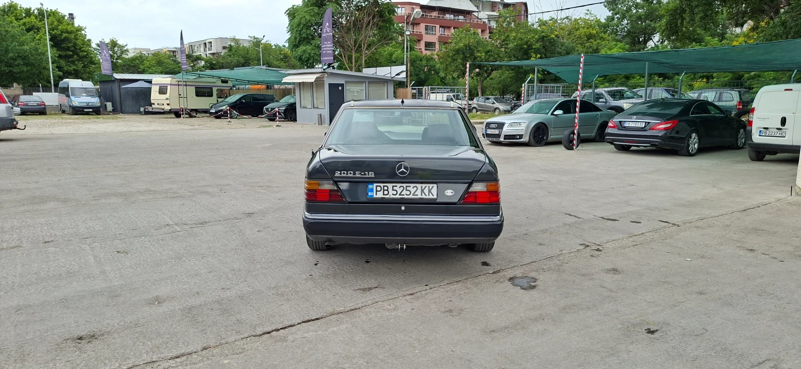 Mercedes-Benz 124 200E 16 V, снимка 4 - Автомобили и джипове - 55036659