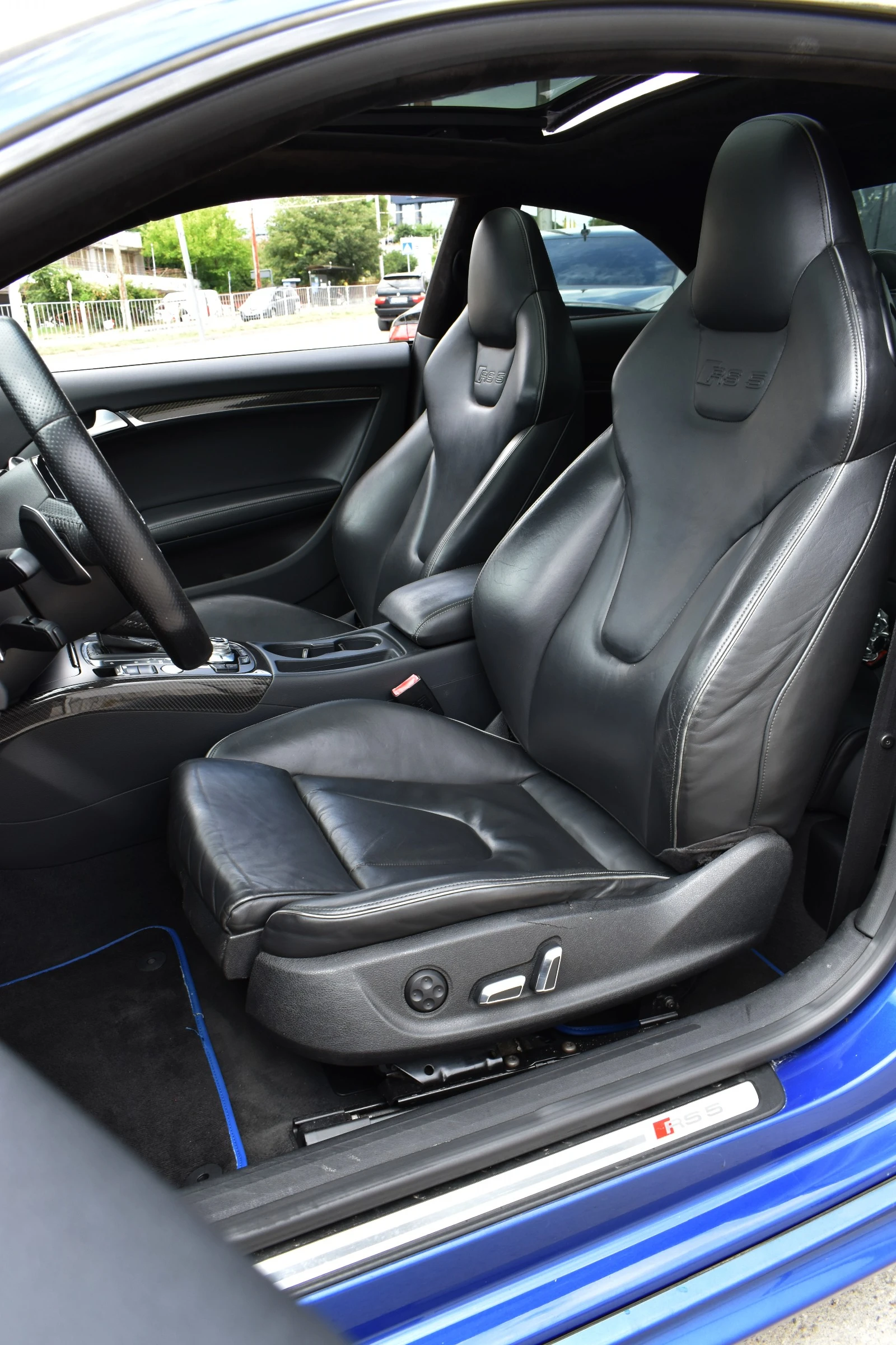 Audi Rs5 4.2i* V* S-TRONIC* NAPPA* CARBON, снимка 12 - Автомобили и джипове - 55458861