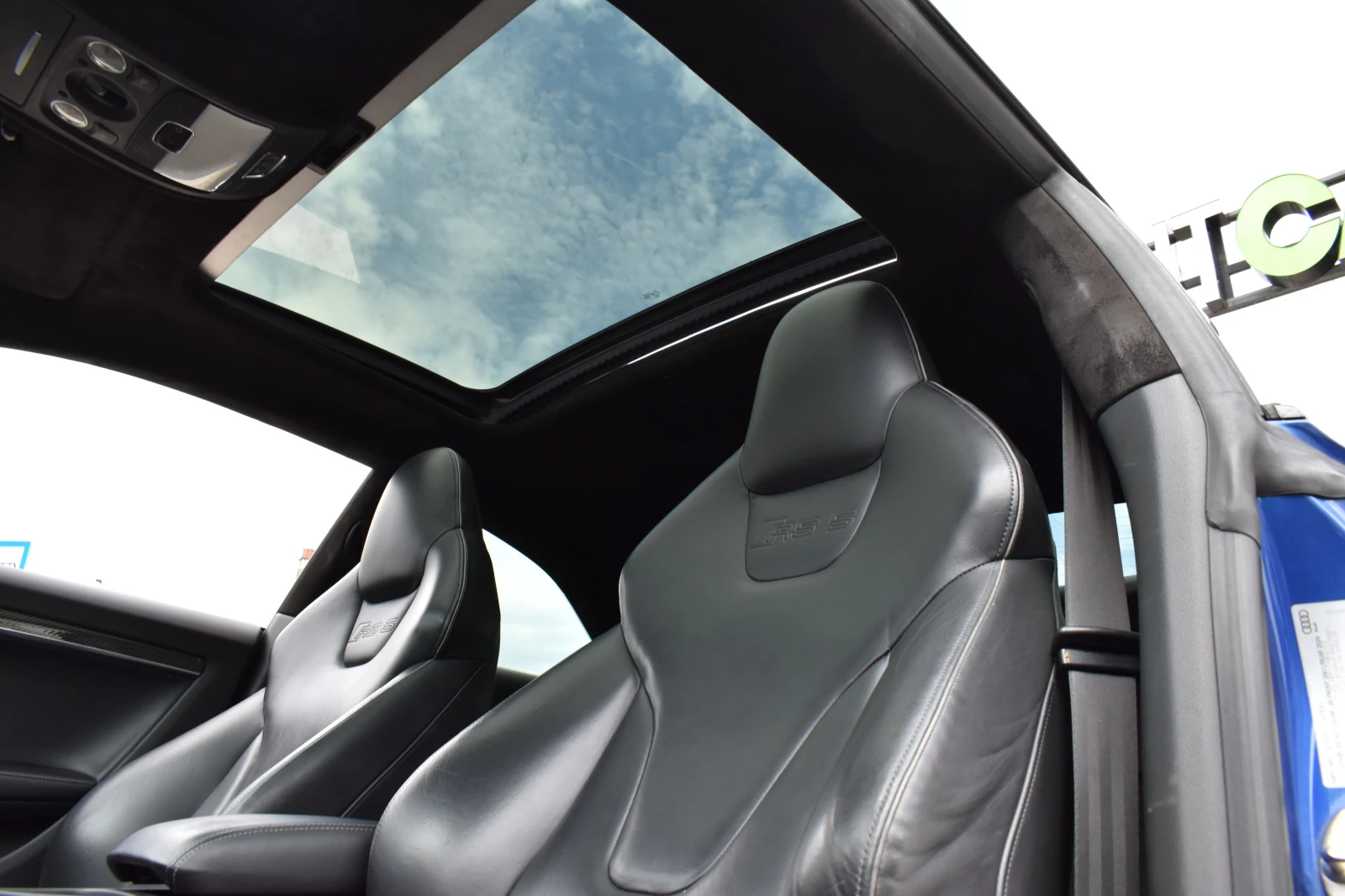 Audi Rs5 4.2i* V* S-TRONIC* NAPPA* CARBON, снимка 17 - Автомобили и джипове - 55458861
