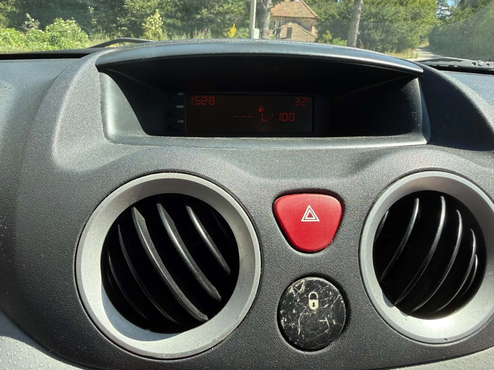 Citroen C3, снимка 7 - Автомобили и джипове - 55493957