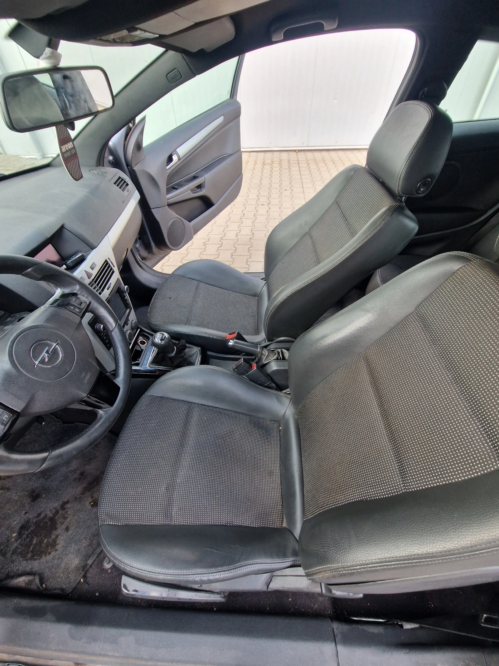 Opel Astra Opel Astra H GTC 1.9CDTI 150hp | Mobile.bg � ����������� 11