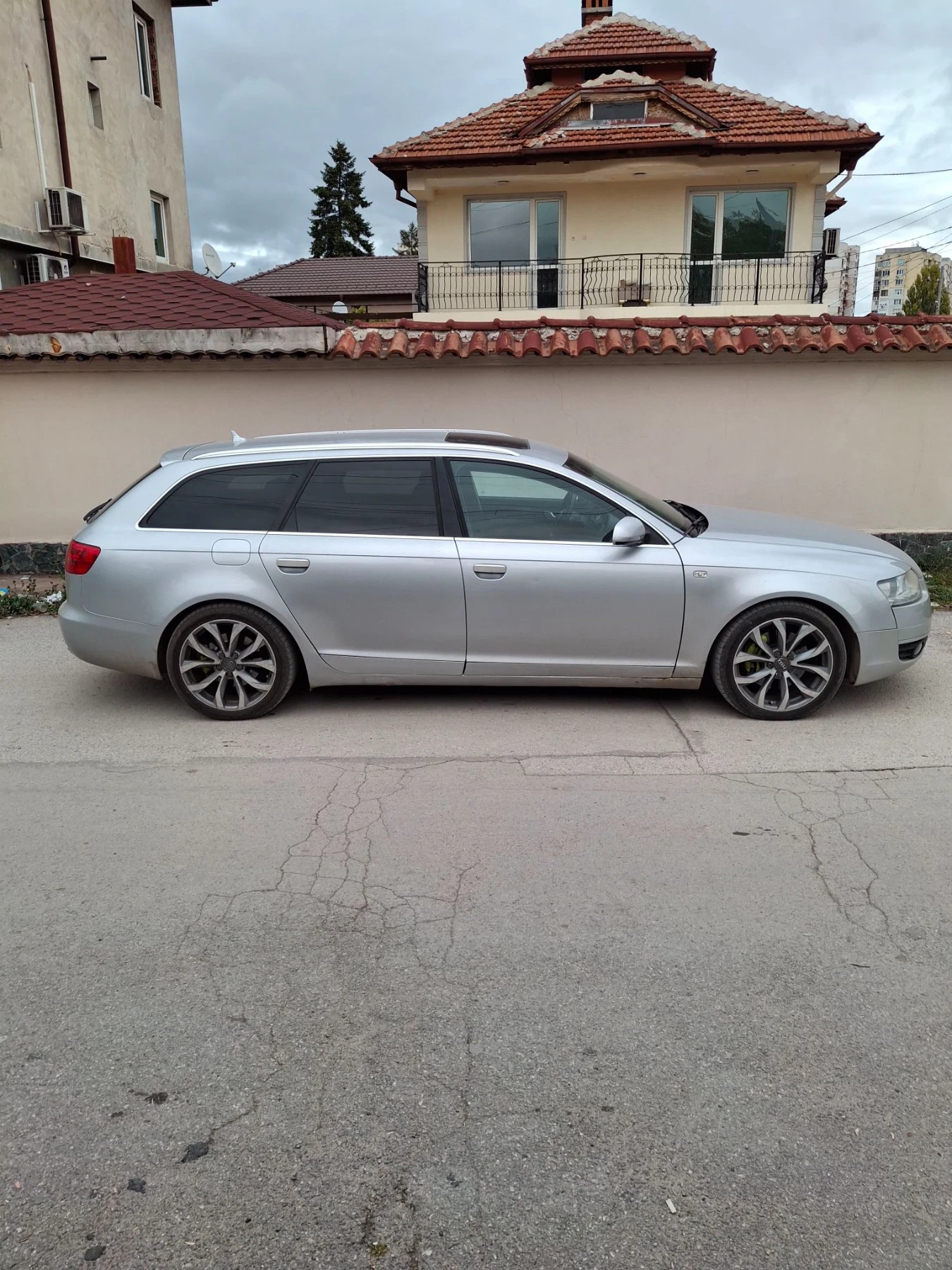 Audi A6, снимка 4 - Автомобили и джипове - 56709709
