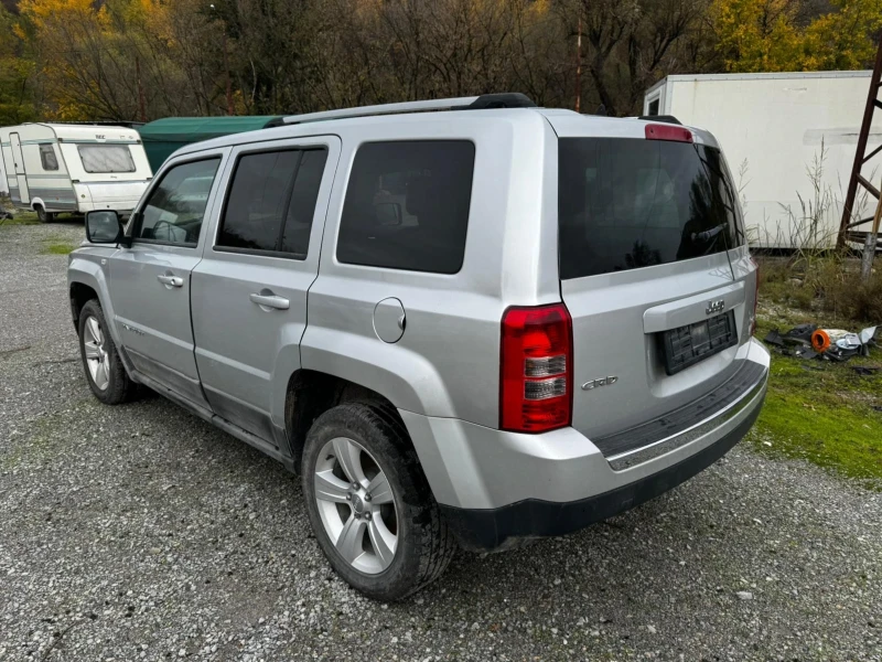 Jeep Patriot 2.2CRD, 163к.с., ПРОБЛЕМ ВОДНА ПОМПА, снимка 2 - Автомобили и джипове - 52326863
