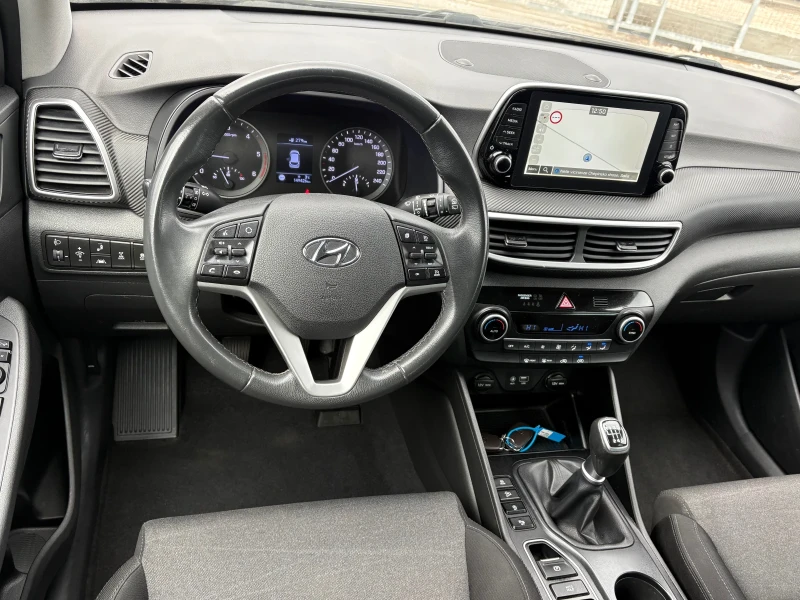 Hyundai Tucson 1 6CRDI-4x4-HIBRID-FEIS LIFT, снимка 12 - Автомобили и джипове - 52910775