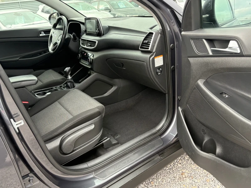 Hyundai Tucson 1 6CRDI-4x4-HIBRID-FEIS LIFT, снимка 9 - Автомобили и джипове - 52910775