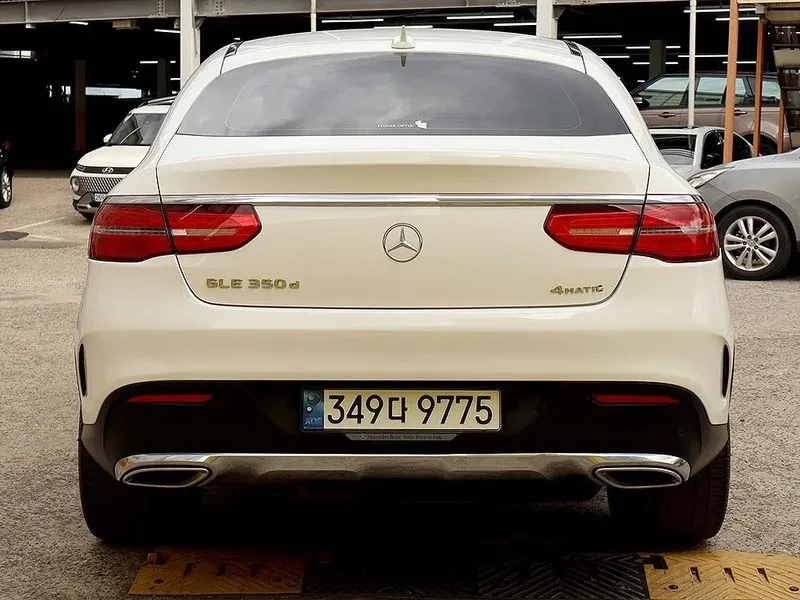 Mercedes-Benz GLE 350 W166 D 4Matic Coupe, снимка 3 - Автомобили и джипове - 55914693