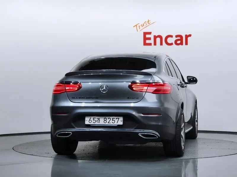 Mercedes-Benz GLC 220, снимка 4 - Автомобили и джипове - 56734361