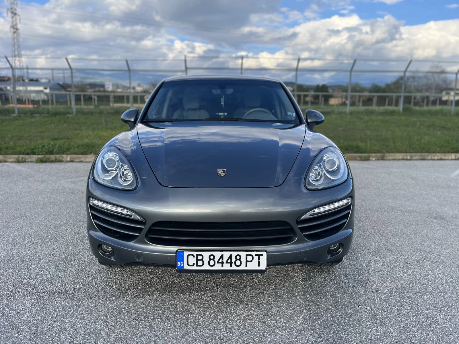 Porsche Cayenne PLATINUM EDITION 958 СЕРВИЗНА ИСТОРИЯ! PANORAMA - изображение 2