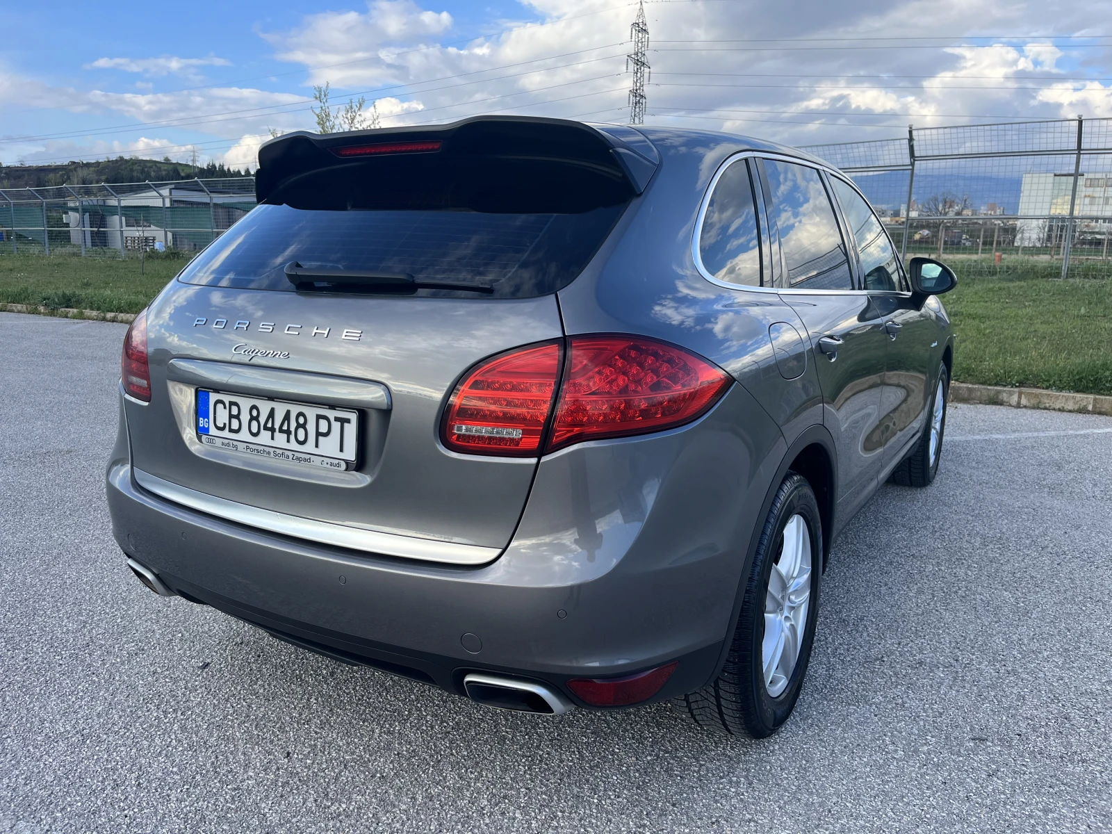Porsche Cayenne PLATINUM EDITION 958 СЕРВИЗНА ИСТОРИЯ! PANORAMA - изображение 7