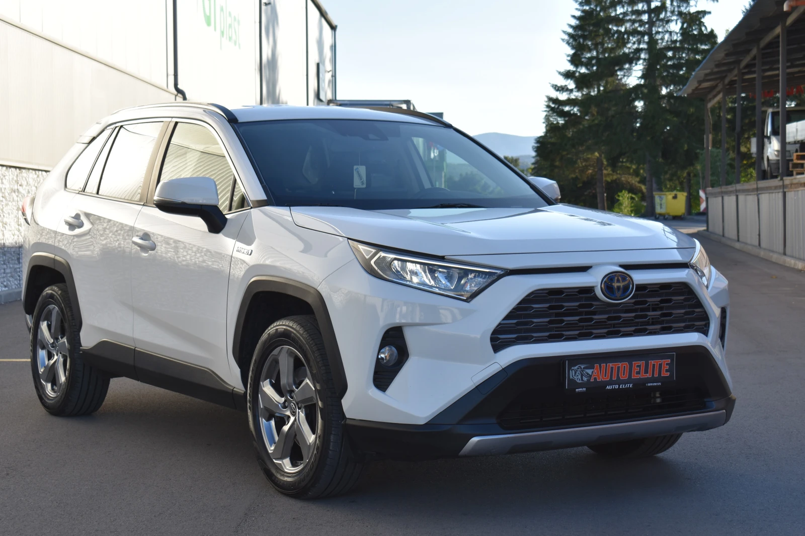Toyota Rav4 2.5HYBRID/AWD-i-4X4= KEYLESSGO= ПЪЛЕН СЕРВИЗ= НОВА - изображение 7