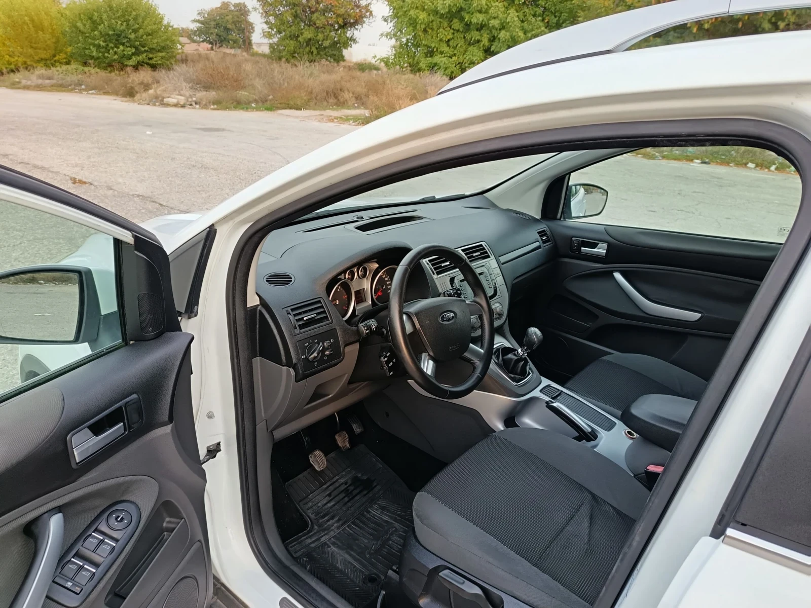 Ford Kuga 2.0.140  | Mobile.bg   11