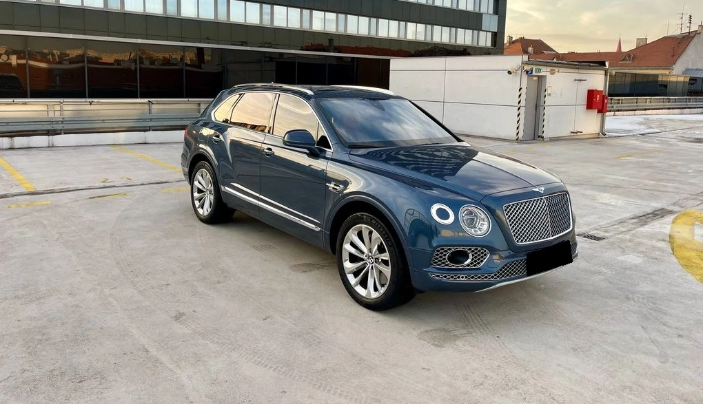 Bentley Bentayga 6.0 W12 4WD - изображение 2