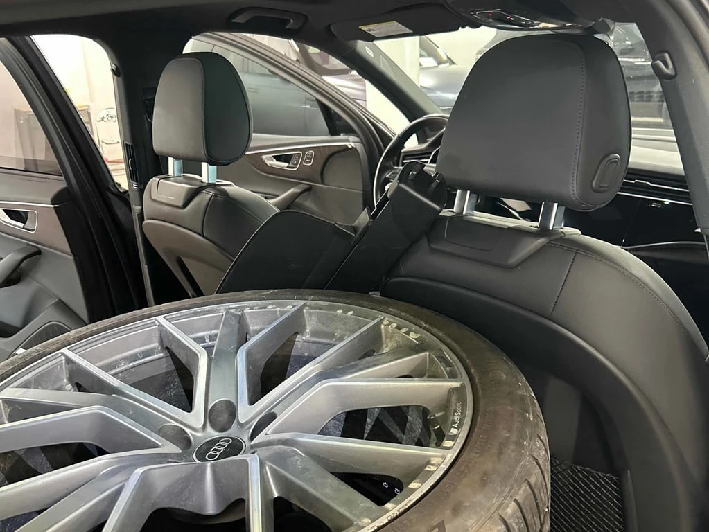 Audi Q7 Technik  CARFAX | Mobile.bg � ����������� 12