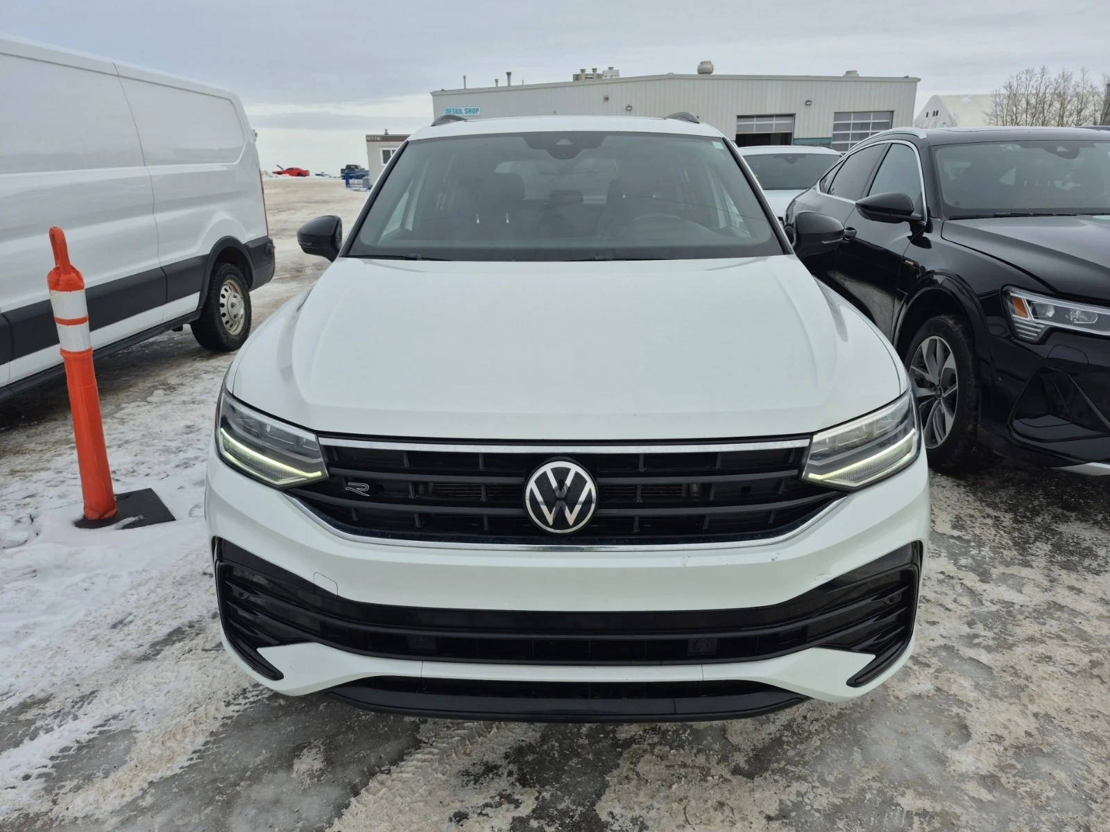 VW Tiguan COMFORTLINE R-LINE BLACK EDITION * A���������*  | Mobile.bg � ����������� 1