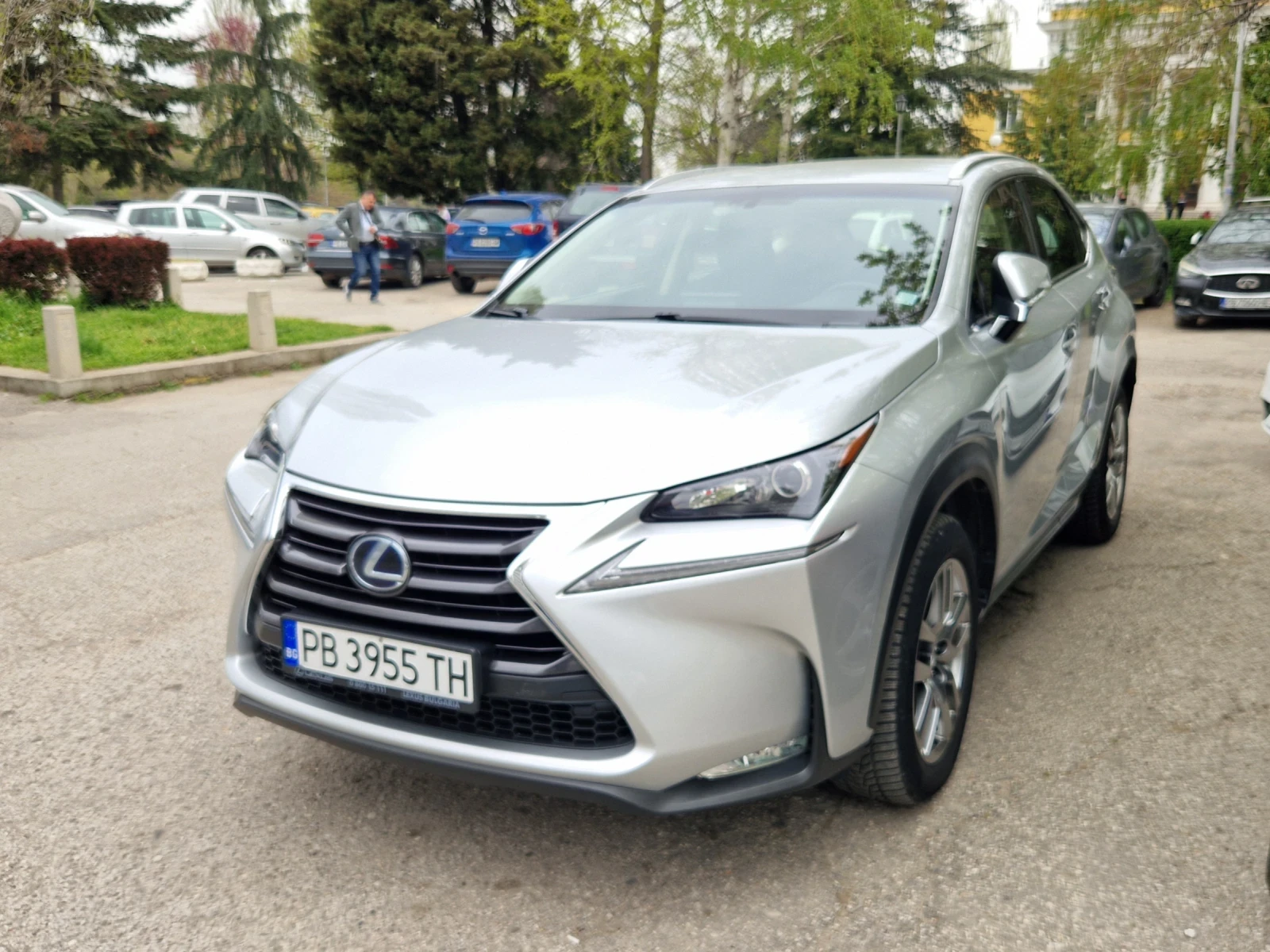 Lexus NX 300h NH 300, снимка 15 - Автомобили и джипове - 54030576