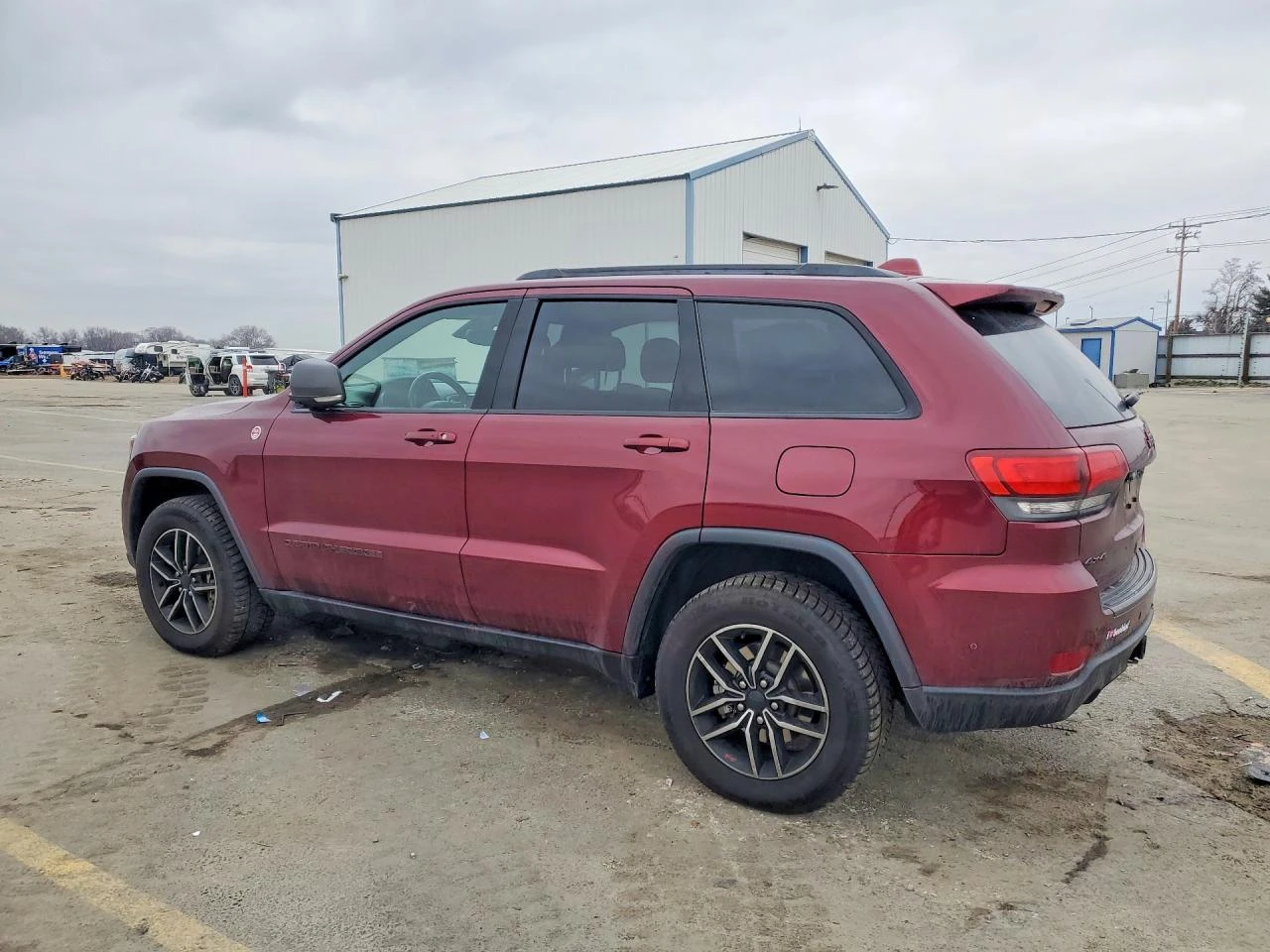 Jeep Grand cherokee 5.7l Trailhawk, снимка 2 - Автомобили и джипове - 54323816