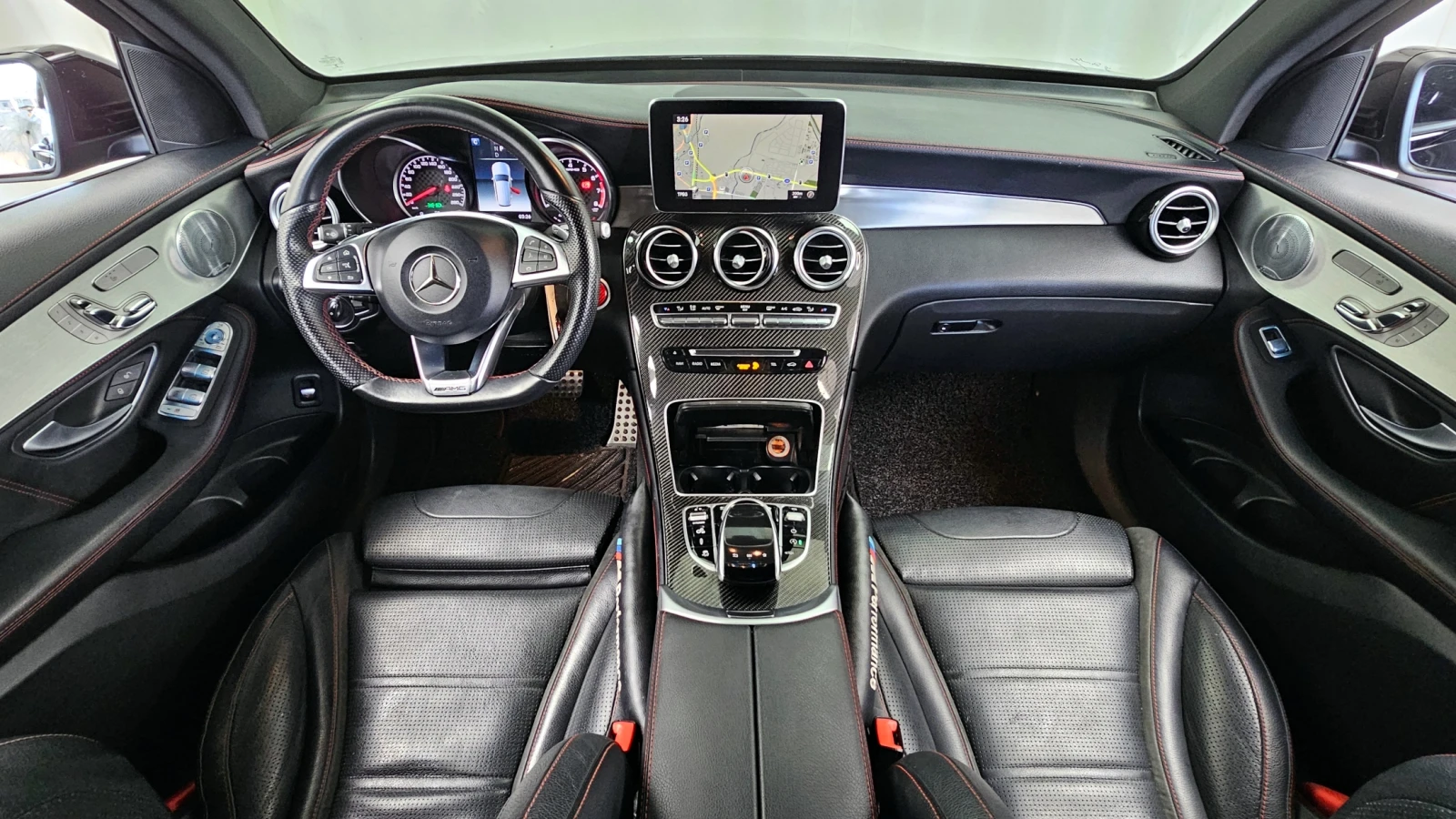 Mercedes-Benz GLC 43 AMG PANAMERICANA* 360* HEAD-UP* KEYLESS* КРАЙНА ЦЕНА, снимка 6 - Автомобили и джипове - 54863837