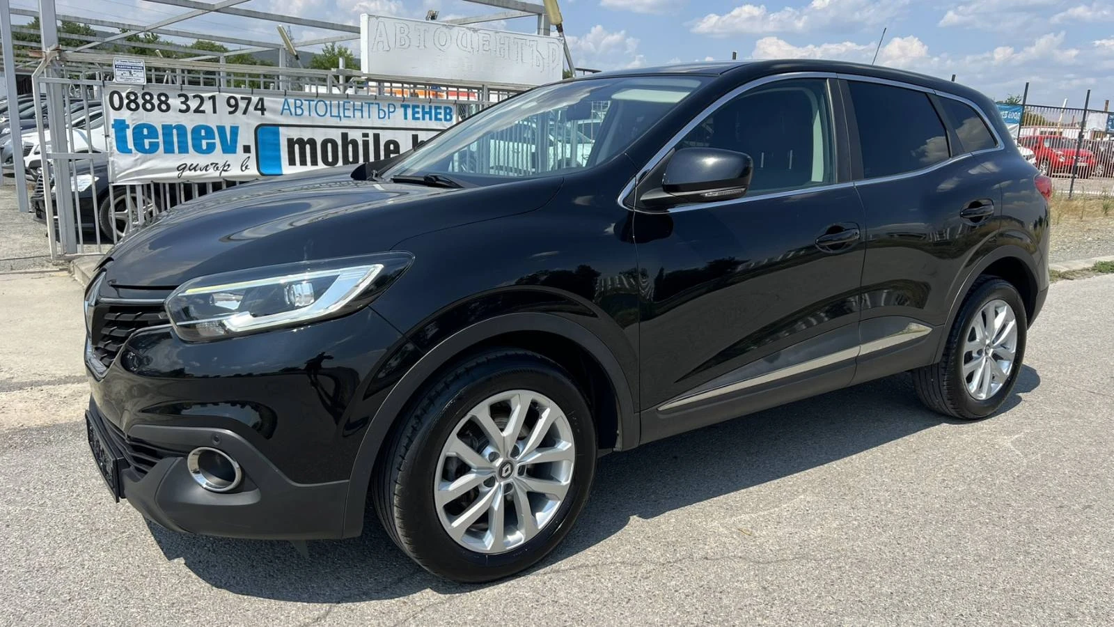 Renault Kadjar 1.5DCI, снимка 4 - Автомобили и джипове - 55339883