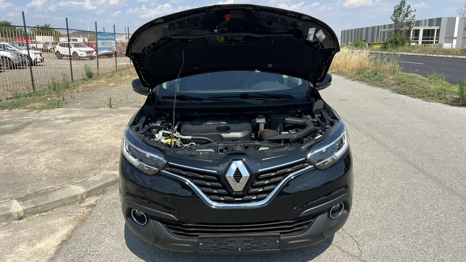 Renault Kadjar 1.5DCI, снимка 14 - Автомобили и джипове - 55339883
