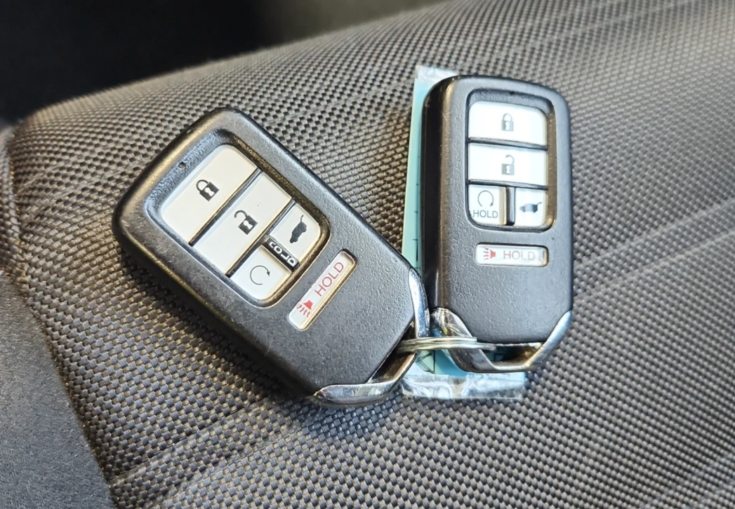 Honda Cr-v * LX* Подгрев* Back Cam* , снимка 12 - Автомобили и джипове - 55446053